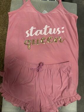 Pink 'Status Queen' Sequin Sleep Set